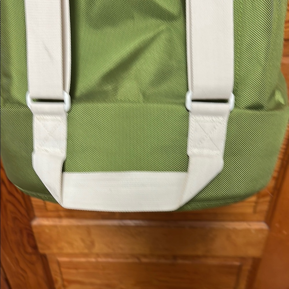 IKEA Green Garment Bag for Stylish Organization - Picture 3 of 7